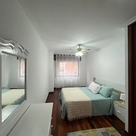 Xacobe Grove, 120 Metros Totalmente Equipado, Luminoso, Centrico Y Con Plaza De Garaje شقة او غروف