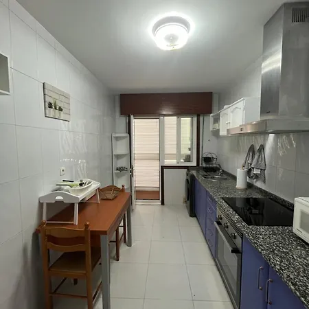 Xacobe Grove, 120 Metros Totalmente Equipado, Luminoso, Centrico Y Con Plaza De Garaje