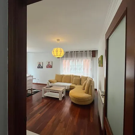 Xacobe Grove, 120 Metros Totalmente Equipado, Luminoso, Centrico Y Con Plaza De Garaje *